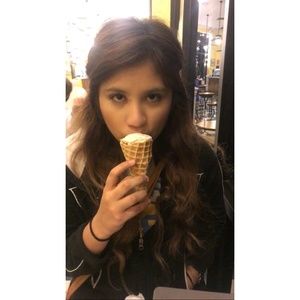 Meet your Posher, Abby